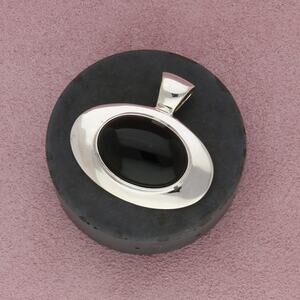 espo sig sterling silver black onyx cabochon pendant